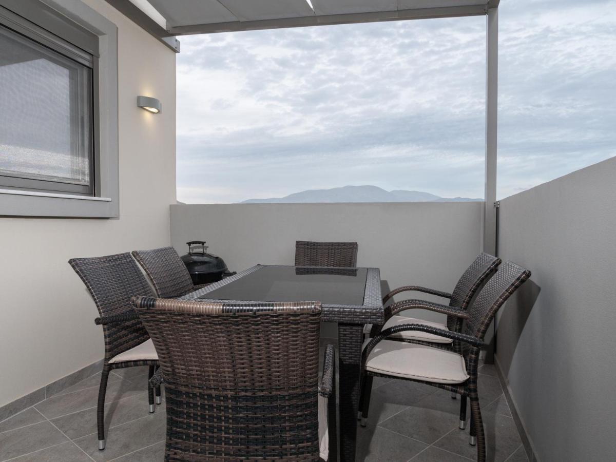 Apartment Lazarous 3 Apolakkia Esterno foto